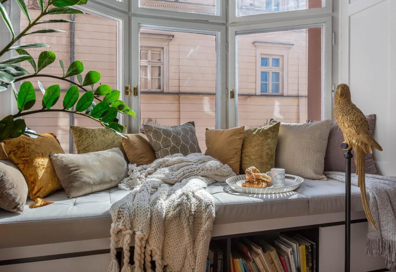 Feniks Fragola Main Square Apartamento *