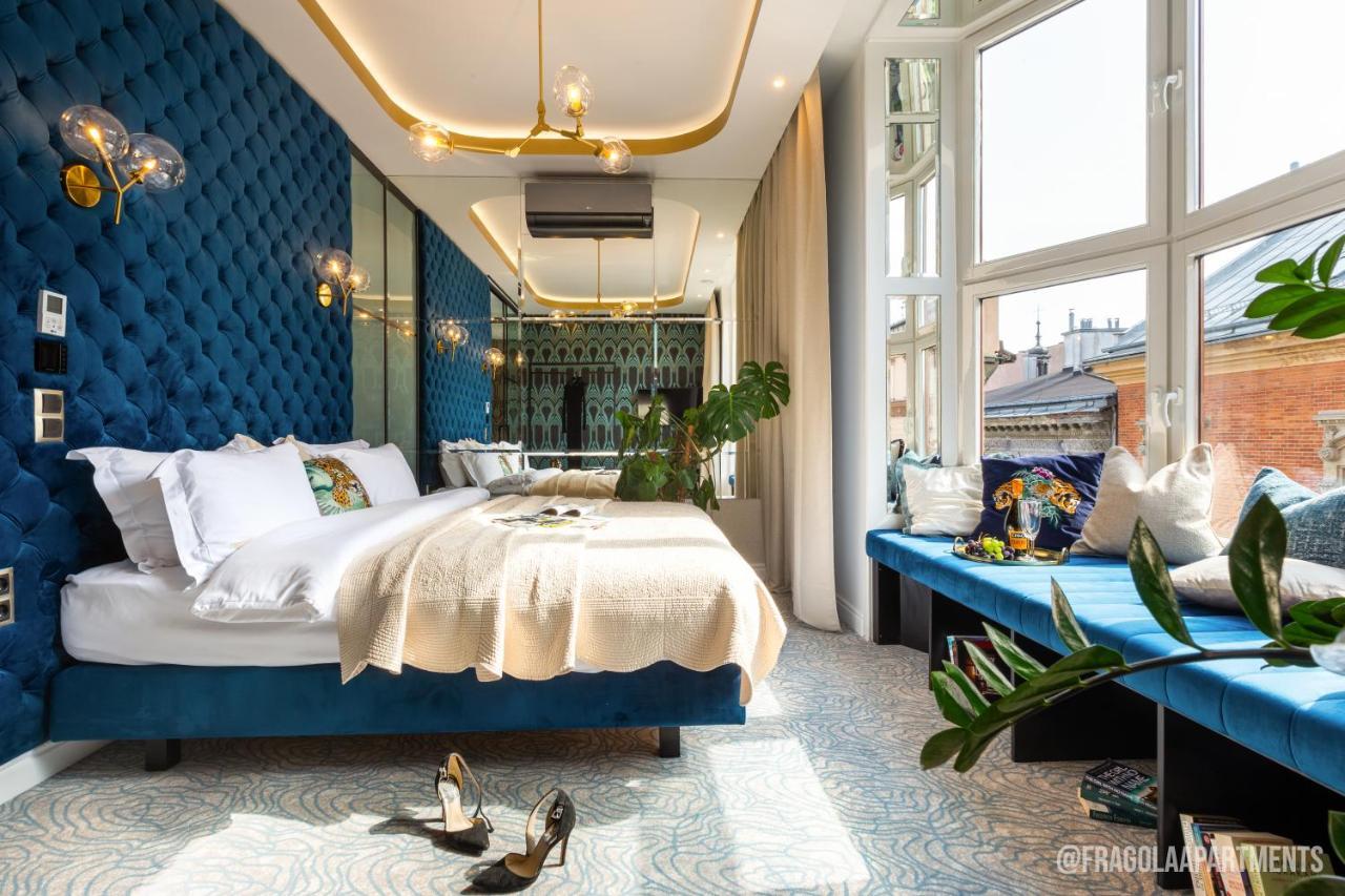 Feniks Fragola Main Square Apartment *