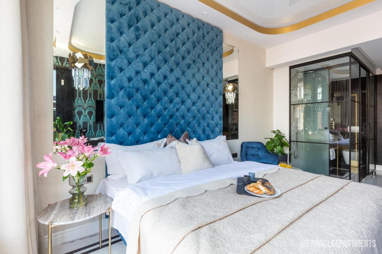 Apartment Feniks Fragola Main Square *